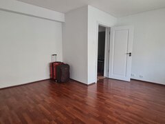 Vitan Mall Apartament spatios 3 camere cu centrala proprie